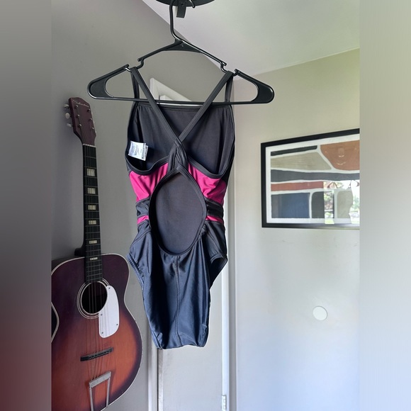 Speedo One Piece PowerFlex Flyback Size: 34 - Picture 3 of 7